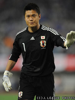 ���{�A�y���[�ƈ������� �T�b�J�[�̃L�����J�b�v