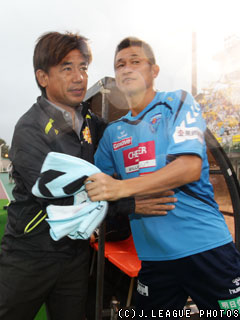 �D�y�Ȃǂ����� J2��4�ߑ�3��