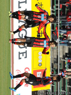 FC�����A���߂ŗD���� J2��35�ߑ�1��