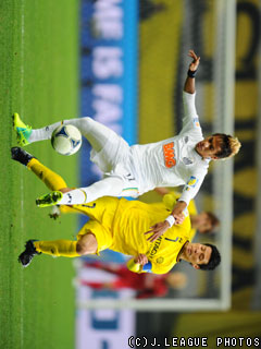 ���A�T���g�X�ɔs��� �T�b�J�[�N���uW�t������