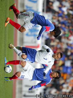 ���؃����o�[�A�ϏO4�� �̏��c����̒Ǔ�����