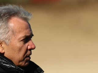 [�w�����ɕ���]�l���V�[�j���ē�(�����C�\��) ���C�\���͖ڕW�B���Ɍ����āg���������Ă���h�`�[����/������:�c������