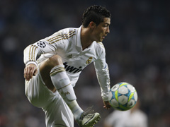 ���A���A�`�F���V�[8���� CSKA�{�c�͌���