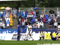 ���Â��s���J�E���^�[�Ō��ʓI��2���_���������c�ɏ���