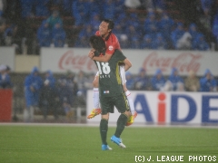 �Y�a���~��̌��I�e�ŏ���