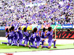 �L�����z�[����C���ɏ��������̑Պ�